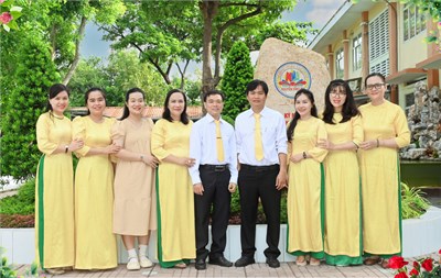 Tổ Tiếng anh